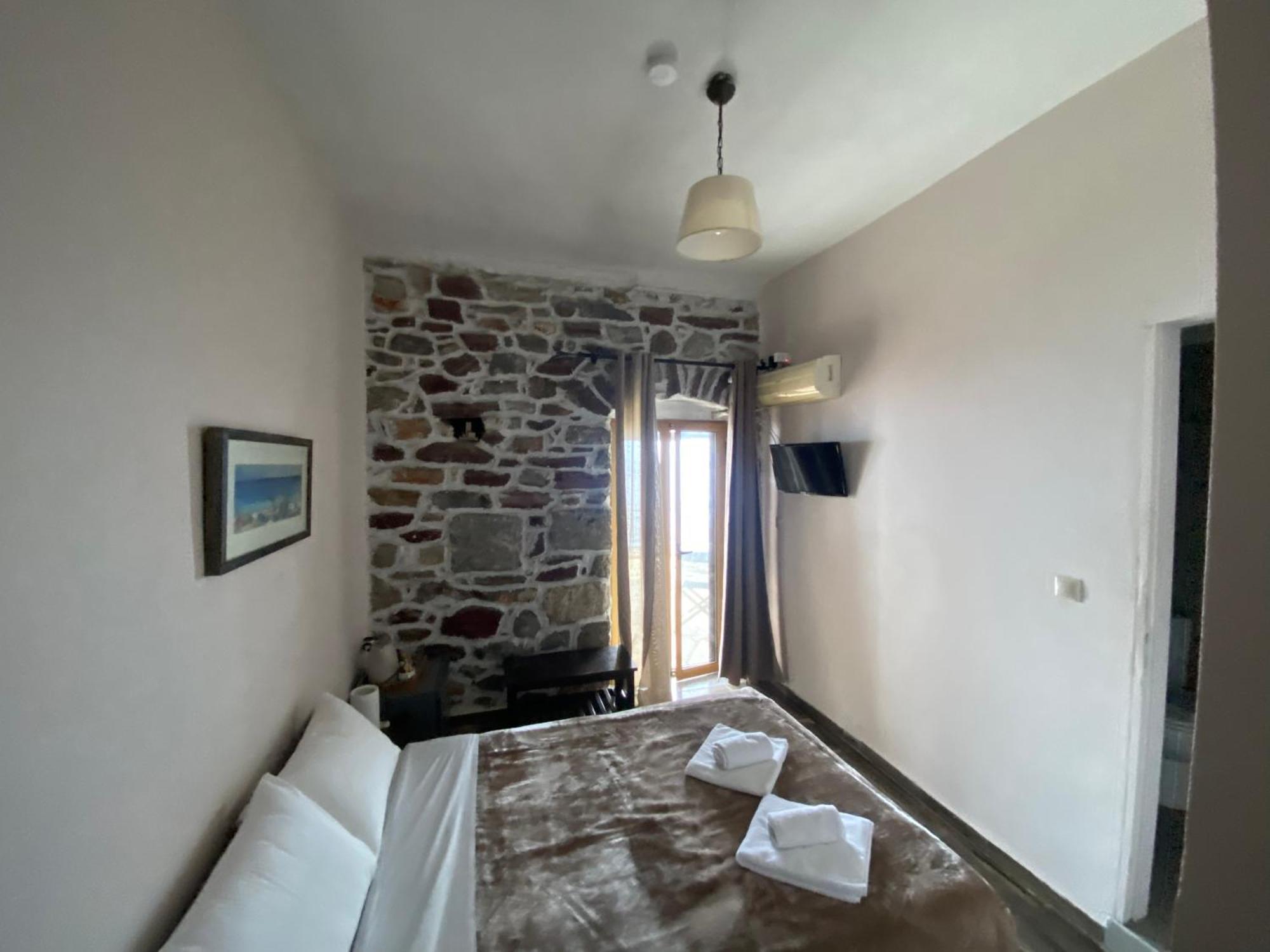 Castle Rizaraki Hotel Kokkala Екстериор снимка