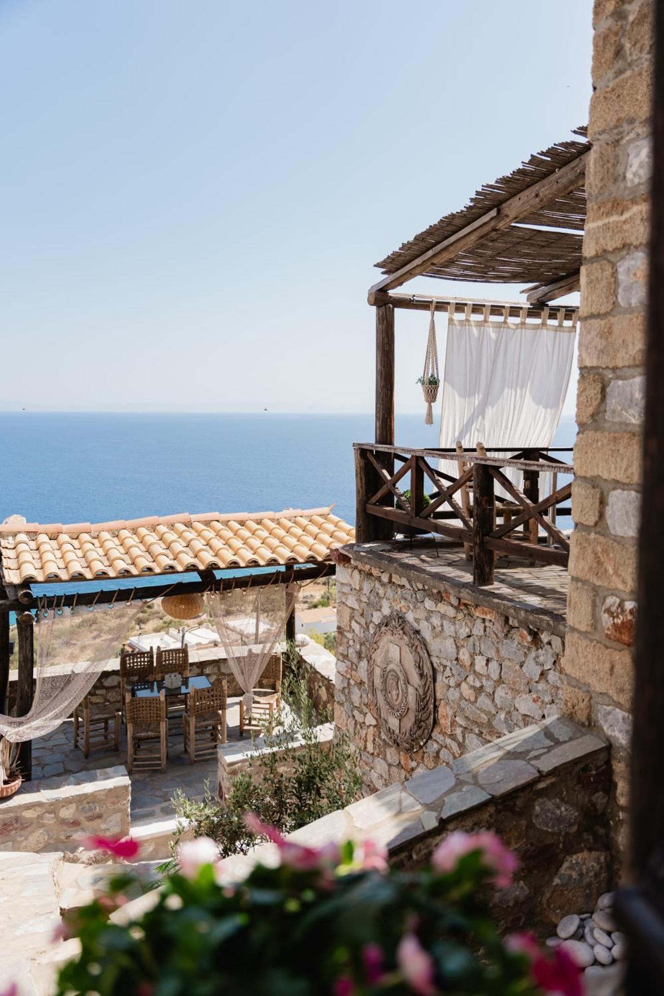 Castle Rizaraki Hotel Kokkala Екстериор снимка